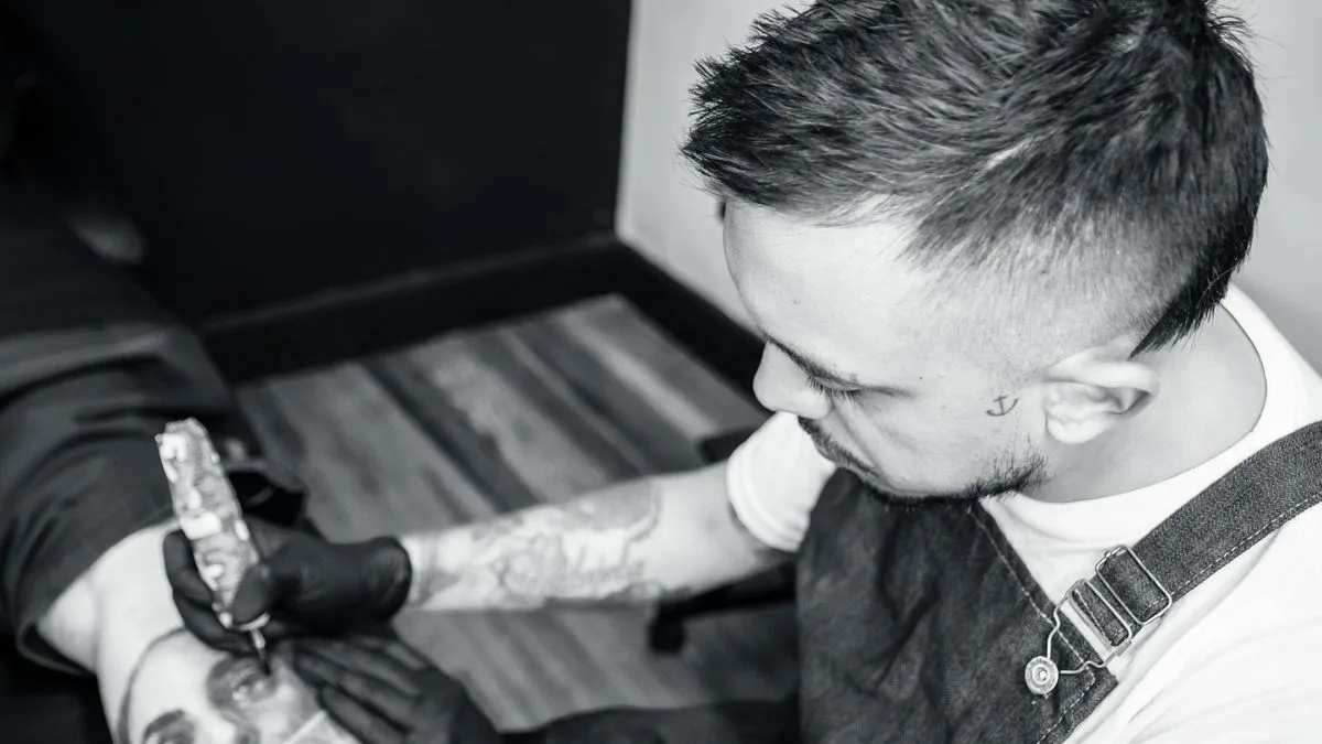 Halka Piercing Studio — temsili ortam görseli 1