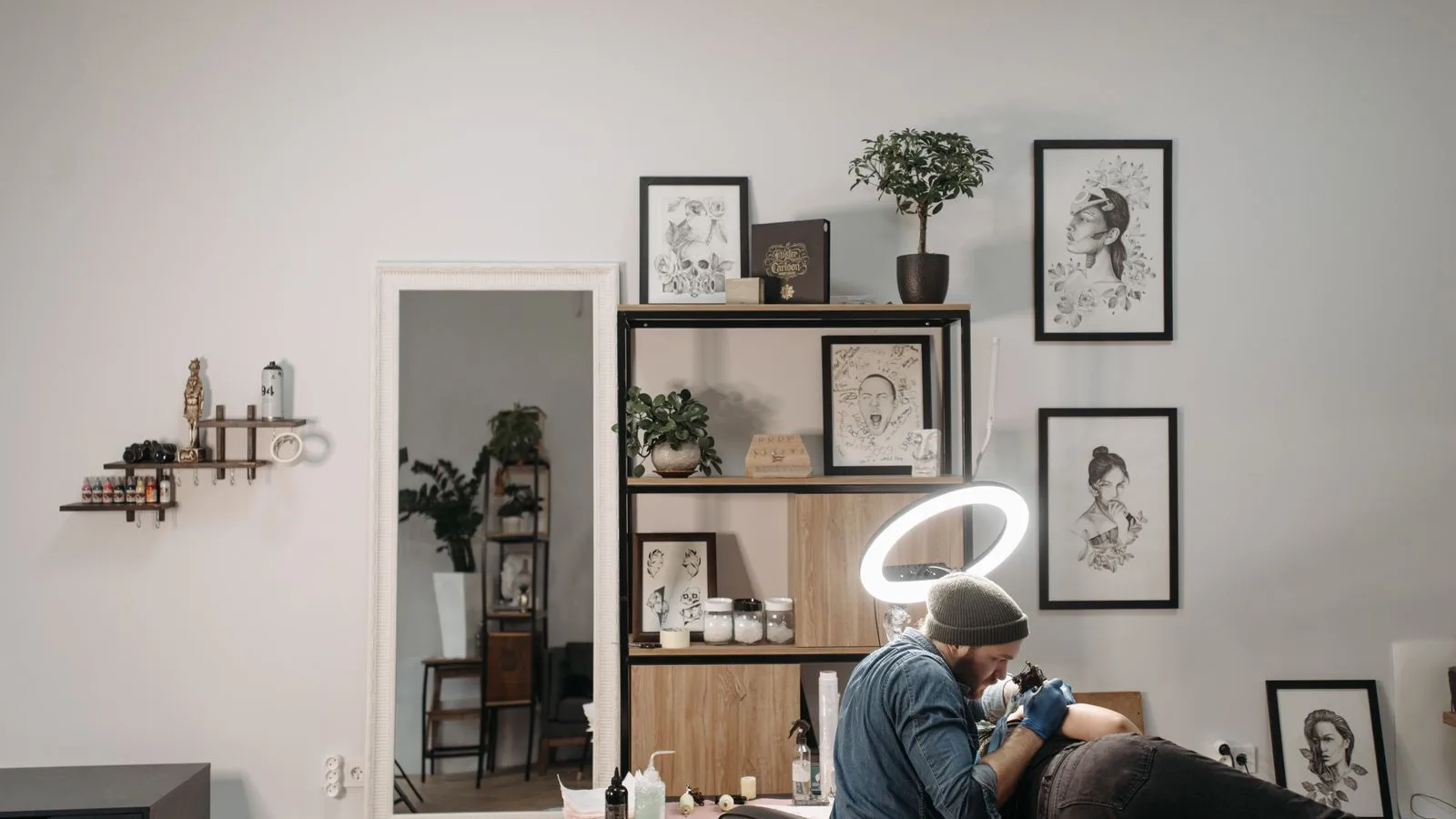 Halka Piercing Studio için temsili kapak görseli