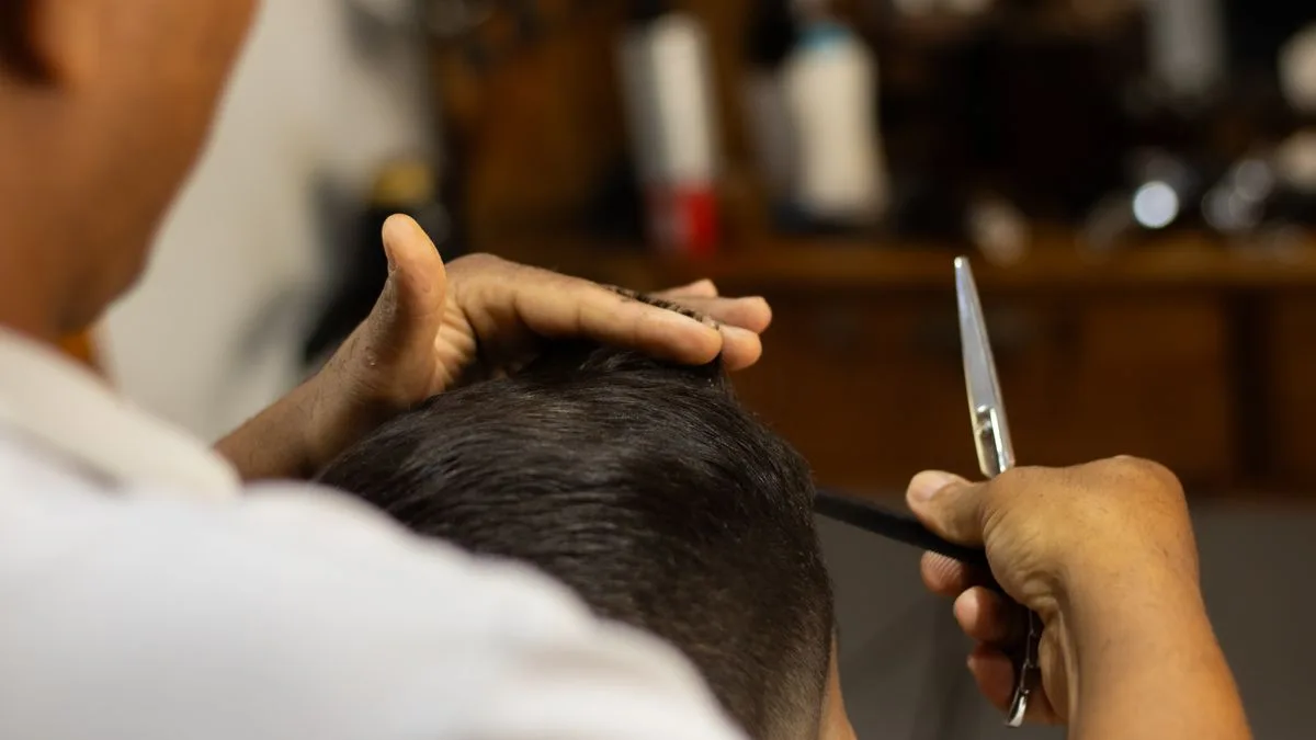 Gentlemen’s Club Barbershop — temsili ortam görseli 9