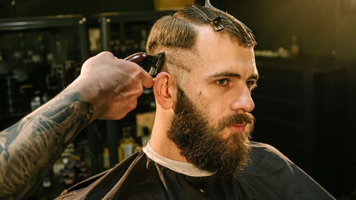 Gentlemen’s Club Barbershop — temsili ortam görseli 3