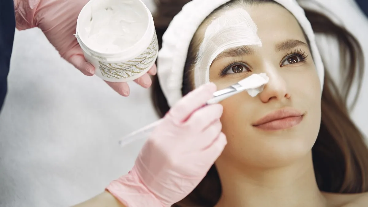 Derma Lux Cilt Bakım Merkezi — temsili ortam görseli 11
